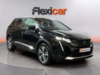 Usado Peugeot 5008 Allure 136 CV (100 kW) 2024 Negro SUV