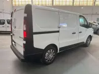 Usado Renault Trafic 94 CV (69 kW) 2020 Blanco Monovolumen