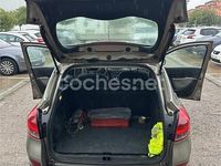 Usado Renault Clio GrandTour Authentique 68 CV (50 kW) 2010 Marrón Familiar