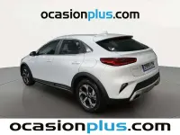 Usado Kia XCeed 120 HP (88 kW) 2022 Branco SUV