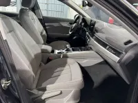 Usado Audi A4 Advanced Plus 163 CV (119 kW) 2022 Gris / plata Berlina