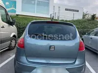 Usado Seat Altea Reference 102 CV (75 kW) 2005 Azul Monovolumen