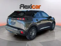 Usado Peugeot 2008 GT 131 CV (96 kW) 2023 Gris SUV