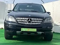 Usado Mercedes ML320 AMG Edition 1 224 CV (164 kW) 2008 Negro SUV