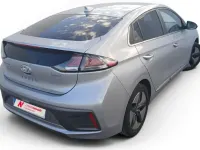 Usado Hyundai Ioniq 140 CV (102 kW) 2022 Gris Utilitario