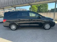 Usado SsangYong Rodius Limited 165 CV (121 kW) 2010 Negro Monovolumen
