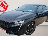 Usado Peugeot 308 Allure 131 CV (96 kW) 2023 Negro Familiar