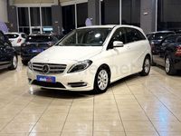 Usado Mercedes B200 140 CV (102 kW) 2012 Blanco Monovolumen
