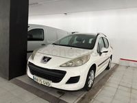Usado Peugeot 207 90 CV (66 kW) 2010 Blanco Familiar