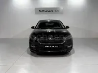 Usado Skoda Fabia Selection 95 CV (69 kW) 2025 Negro Utilitario