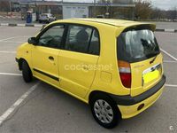 Usado Hyundai Atos GLS 55 CV (40 kW) 2000 Amarillo Utilitario