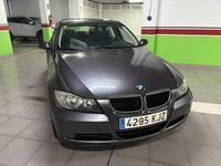 Usado BMW 318 143 CV (105 kW) 2007 Gris Berlina