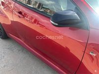 Usado Toyota Yaris 261 CV (191 kW) 2020 Rojo Berlina