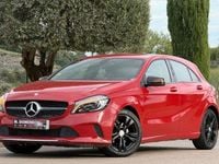 Usado Mercedes A180 122 CV (89 kW) 2017 Rojo Berlina