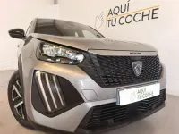 Usado Peugeot 2008 Active 102 CV (75 kW) 2023 Gris SUV