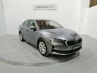 Usado Skoda Octavia Selection 150 CV (110 kW) 2025 Gris Berlina