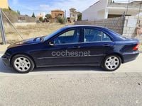 Usado Mercedes C200 Classic 163 CV (119 kW) 2004 Azul Berlina