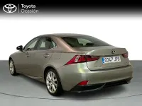 Usado Lexus IS300h Executive Line 223 CV (164 kW) 2016 Beige Berlina