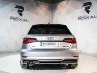 Usado Audi A3 S-Line 150 CV (110 kW) 2019 Gris / plata Berlina