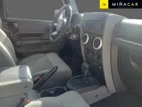 Usado Jeep Wrangler Sahara 177 CV (130 kW) 2008 Negro SUV