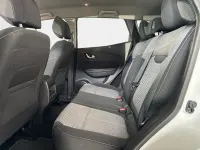 Usado Renault Kadjar LIMITED 140 CV (102 kW) 2022 Blanco SUV