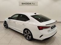 Usado Skoda Octavia RS 265 CV (194 kW) 2025 Blanco Berlina