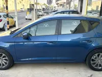 Usado Seat Leon I-Tech 105 CV (77 kW) 2014 Azul Berlina