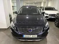 Usado Volvo XC60 Momentum 150 CV (110 kW) 2018 Azul SUV