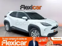 Usado Toyota Yaris Cross Business Edition 130 CV (95 kW) 2025 Blanco SUV