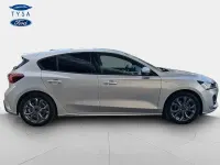 Używany Ford Focus ST-Line 155 KM (114 kW) 2024 Szary Sedan/Limuzyna