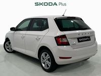 Usado Skoda Fabia Ambition 95 CV (69 kW) 2021 Blanco