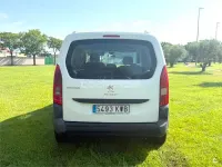 Usado Peugeot Rifter Access 75 CV (55 kW) 2019 Blanco Monovolumen