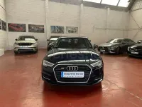 Usado Audi A3 Ambiente 116 HP (85 kW) 2019 Azul Sedan