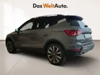 Usado Seat Arona FR 116 CV (85 kW) 2025 Gris SUV
