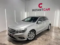 Usado Mercedes A180 136 CV (100 kW) 2019 Gris / plata Berlina