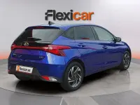 Usado Hyundai i20 84 CV (61 kW) 2022 Azul Utilitario
