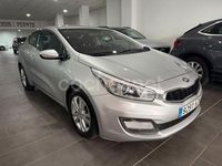 Usado Kia Ceed GT 110 CV (80 kW) 2014 Gris / plata Berlina