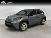 Usado Toyota Aygo X Play 72 CV (52 kW) 2025 Azul SUV