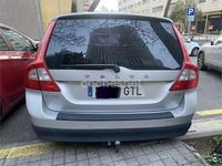 Usado Volvo V70 Momentum 163 CV (119 kW) 2010 Gris / plata Familiar