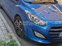 Usado Hyundai i30 GO! 110 CV (80 kW) 2016 Azul Berlina