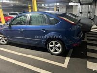 Usado Ford Focus Trend 109 CV (80 kW) 2010 Azul Berlina