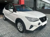 Usado Seat Arona Reference 95 CV (69 kW) 2021 Blanco SUV