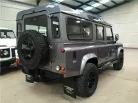 Usado Land Rover Defender 122 CV (89 kW) 2013 Gris SUV