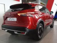 Usado Nissan Qashqai N-Connecta 140 CV (102 kW) 2025 Rojo SUV