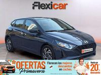 Usado Hyundai i20 84 CV (61 kW) 2024 Gris Utilitario