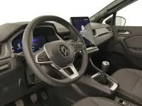 Usado Renault Captur Techno 100 CV (73 kW) 2025 Gris SUV
