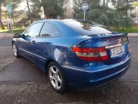 Usado Mercedes CLC220 150 CV (110 kW) 2010 Azul Utilitario