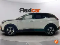 Usado Peugeot 3008 Allure 130 CV (95 kW) 2019 Blanco SUV