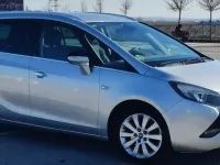 Usado Opel Zafira Tourer Selective 131 CV (96 kW) 2012 Gris Monovolumen