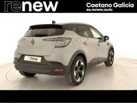 Usado Renault Captur Techno 100 CV (73 kW) 2025 Gris SUV